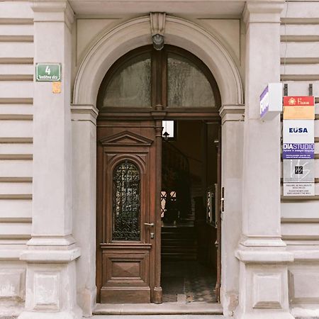 לובליאנה Fluxus Hostel מראה חיצוני תמונה